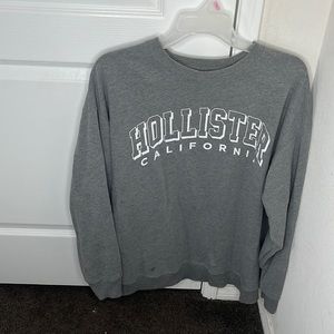 oversized sweatshirt